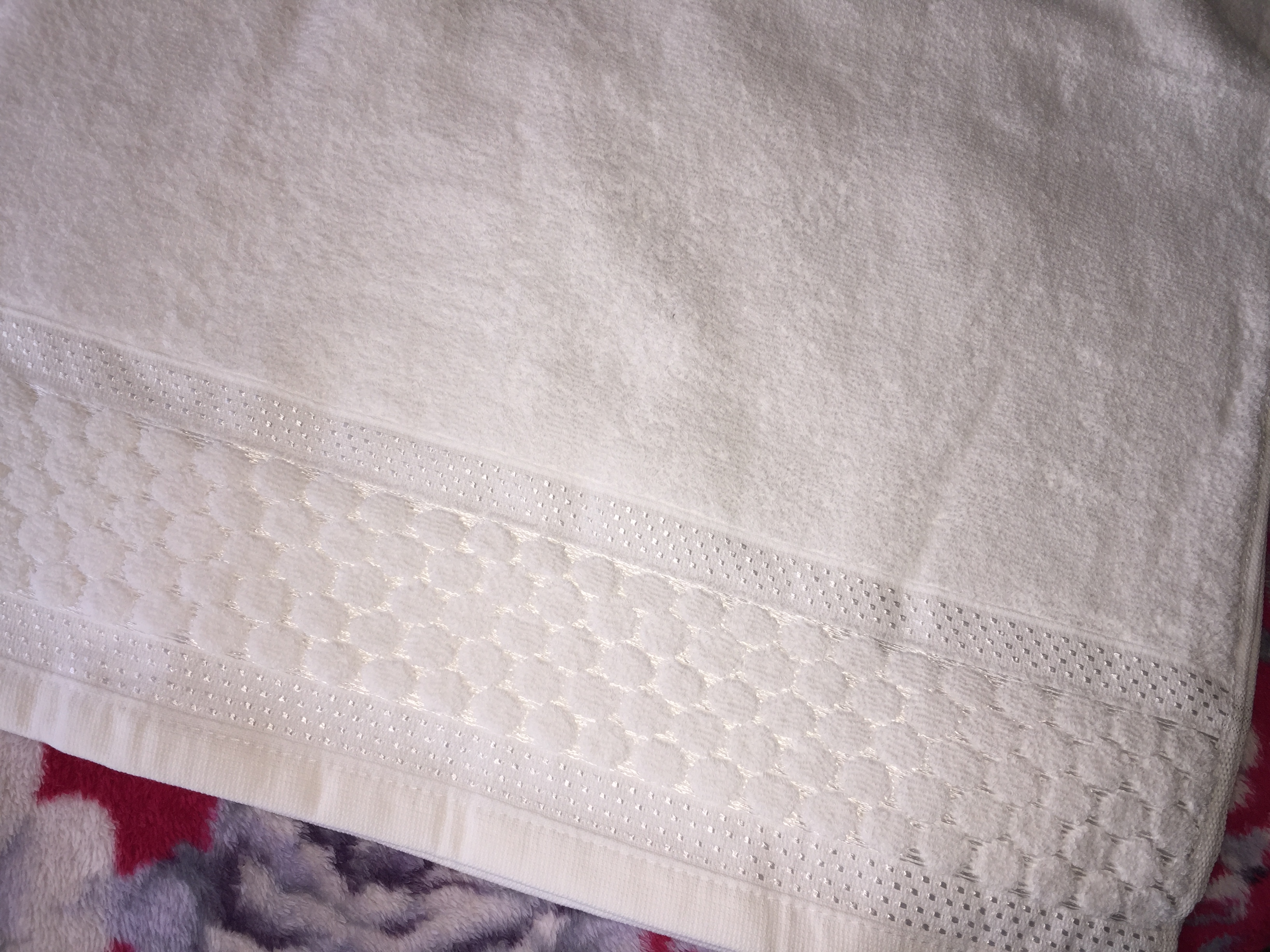 ПРИСТРОЙ КРАСИВЫЕ МОЛОЧНЫЕ СВЕТЛЫЕ БОЛЬШИЕ БАННЫЕ ПОЛОТЕНЦА! Хорошее качество, плотные мягкие! ПРИСТРОЙ КРАСИВЫЕ МОЛОЧНЫЕ СВЕТЛЫЕ БОЛЬШИЕ БАННЫЕ ПОЛОТЕНЦА! Хорошее качество, плотные мягкие!