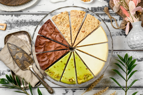До 10.07 Очень вкусные десерты!Чизкейки,штрудели ,эклеры Бенье!Заморозка !Те самые тортики ,что подают в ресторанах До 10.07 Очень вкусные десерты!Чизкейки,штрудели ,эклеры Бенье!Заморозка !Те самые тортики ,что подают в ресторанах