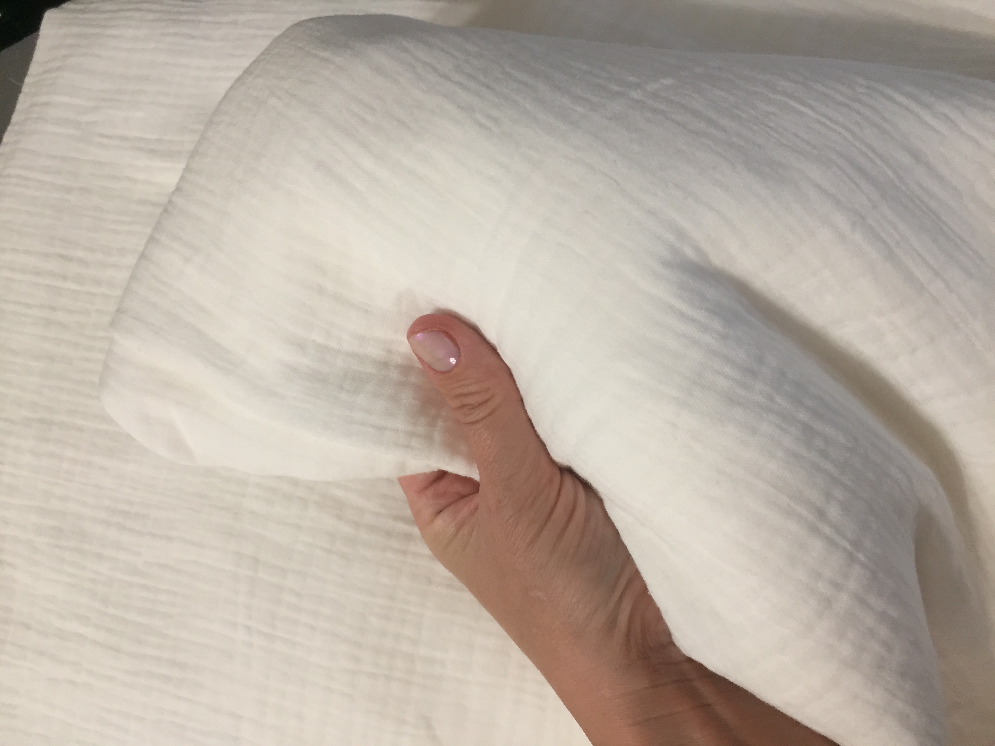 ПРИСТРОЮ ОТРЕЗ 2 метра МУСЛИН МОЛОЧНЫЙ супер приятная к телу ткань, хлопок УЖЕ У МЕНЯ В НАЛИЧИИ! В цр отправлю быстро ПРИСТРОЮ ОТРЕЗ 2 метра МУСЛИН МОЛОЧНЫЙ супер приятная к телу ткань, хлопок УЖЕ У МЕНЯ В НАЛИЧИИ! В цр отправлю быстро