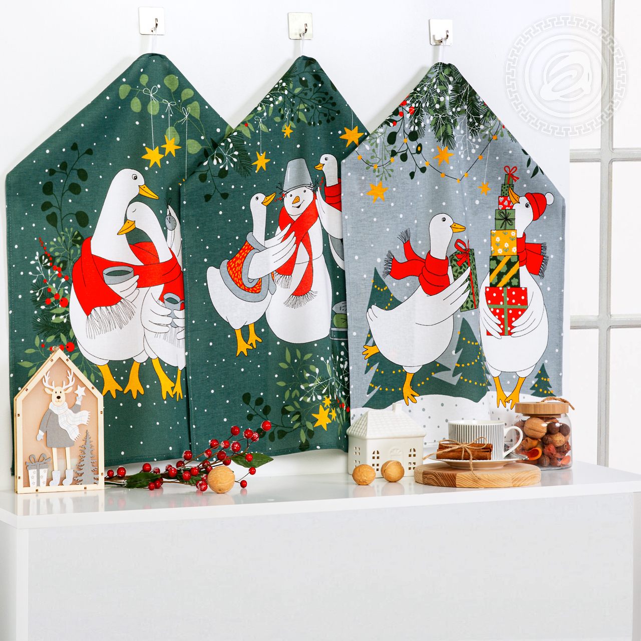 АртДизайн. Почудим?! Чудить всегда хочется вместе с самими любимыми, близкими, родными. Например, морозным утром за прогулкой по парку и лепкой снеговика, или уютным зимним вечером, в обнимку за кружкой чая. Подарочные полотенца на Новый год с гусями. АртДизайн. Почудим?! Чудить всегда хочется вместе с самими любимыми, близкими, родными. Например, морозным утром за прогулкой по парку и лепкой снеговика, или уютным зимним вечером, в обнимку за кружкой чая. Подарочные полотенца на Новый год с гусями.