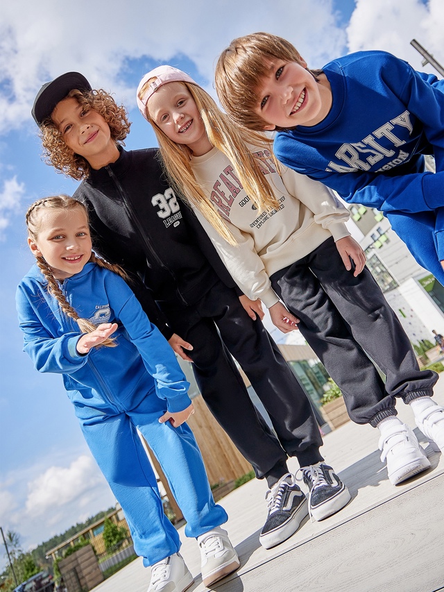 M@rk F0rmelle-одежда и носочки с самыми мимишными рисунками. Бельевой трикотаж, платья, футболки, домашняя и спортивная одежда для деток, школьная коллекция. Радует глаз, приятно в носке и доступно для кошелька! M@rk F0rmelle-одежда и носочки с самыми мимишными рисунками. Бельевой трикотаж, платья, футболки, домашняя и спортивная одежда для деток, школьная коллекция. Радует глаз, приятно в носке и доступно для кошелька!