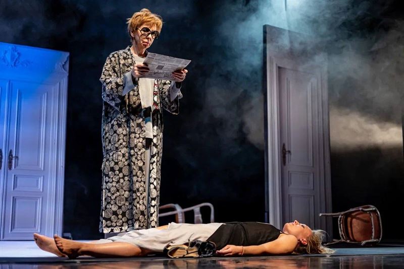 Спектакль в ЦДКЖ 6 октября: история о любви, обмане и неожиданностях Спектакль в ЦДКЖ 6 октября: история о любви, обмане и неожиданностях