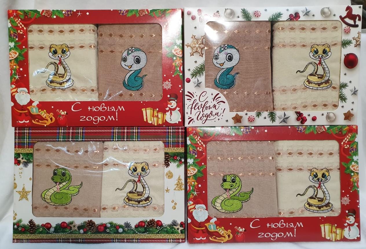 Готовим подарочки! Набор из 2-х вафельных салфеток с символом 2025 года в коробке. Размер 2х40*60. Цена 230руб+% Готовим подарочки! Набор из 2-х вафельных салфеток с символом 2025 года в коробке. Размер 2х40*60. Цена 230руб+%
