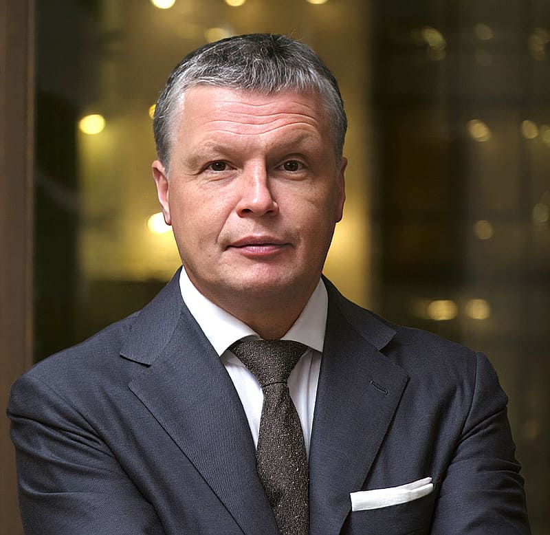 Телеканал КИНОТВ меняет облик: от логотипа до визуального оформления Телеканал КИНОТВ меняет облик: от логотипа до визуального оформления