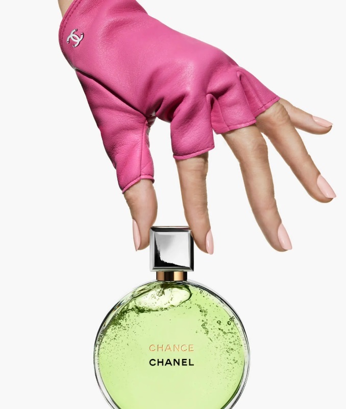 Chanel Chance Eau Fraiche! Покоряет сердца, дарит свежесть и хорошее настроение! Плати только за аромат, а не за бренд! Французская закупка! 10 мл - 520Р - ИСКЛЮЧИТЕЛЬНО ДЛЯ ВАС Chanel Chance Eau Fraiche! Покоряет сердца, дарит свежесть и хорошее настроение! Плати только за аромат, а не за бренд! Французская закупка! 10 мл - 520Р - ИСКЛЮЧИТЕЛЬНО ДЛЯ ВАС