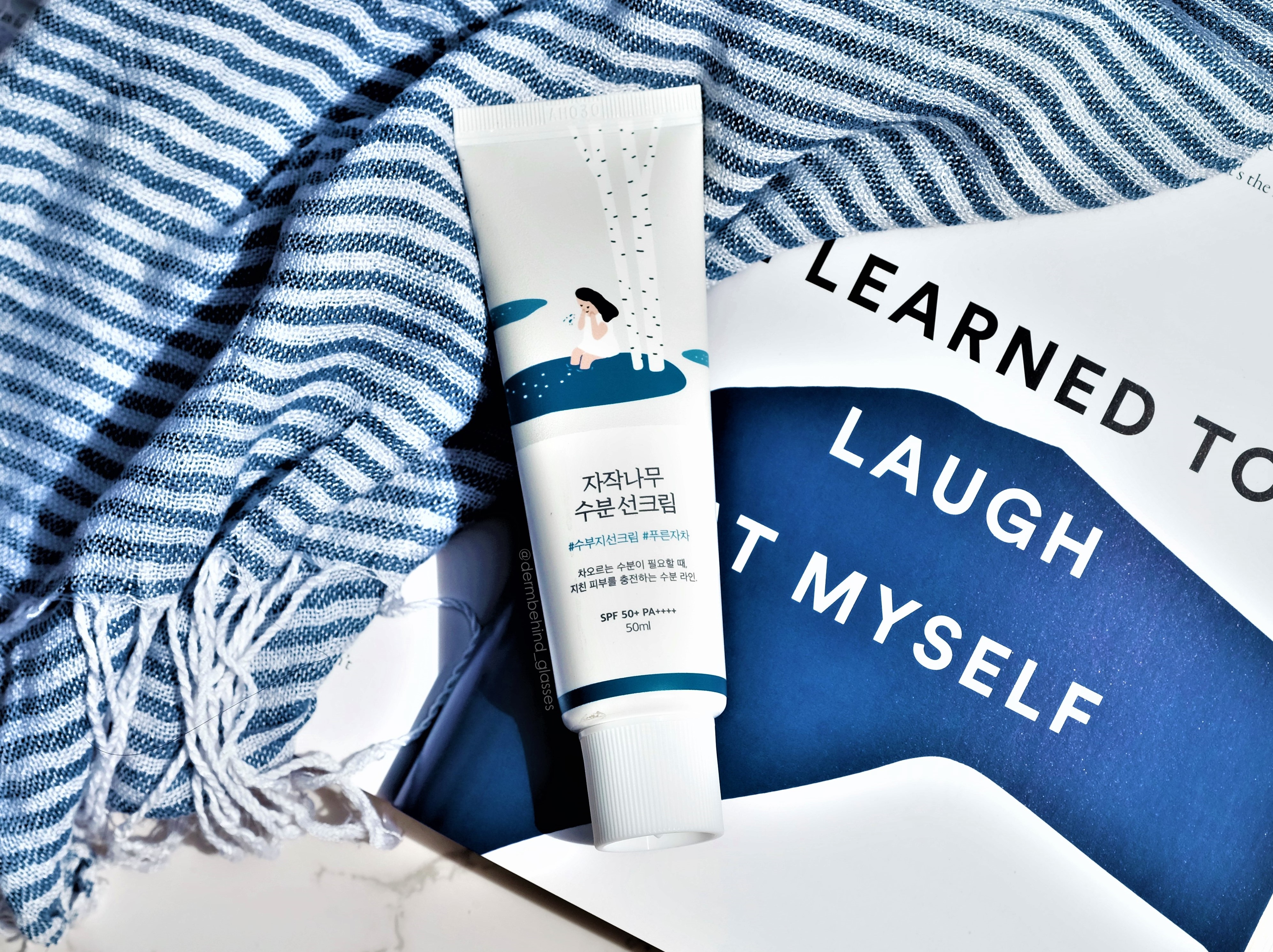 КОРЕЯ! Солнцезащитный крем ROUND LAB Birch Juice Moisturizing Sunscreen SPF50, PA++++! Фильтры нового поколения: Uvinul A plus, Uvinul T, Tinosorb M, UvasorbHEB. Особенно рекомендуется для жирной кожи, склонной к воспалениям! Розн-3485Р! Нам - 1185Р КОРЕЯ! Солнцезащитный крем ROUND LAB Birch Juice Moisturizing Sunscreen SPF50, PA++++! Фильтры нового поколения: Uvinul A plus, Uvinul T, Tinosorb M, UvasorbHEB. Особенно рекомендуется для жирной кожи, склонной к воспалениям! Розн-3485Р! Нам - 1185Р