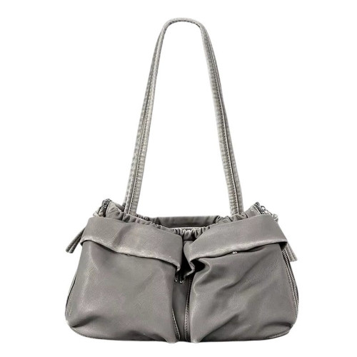 С мировых подиумов! интересная новинка сезона! Нат. кожа,4 цвета-1850 р!!; удобная сумка мессенджер из фактурной кожи- 950р! 3 цвета! ХИТ!!! дорожная спортивная функциональная сумка-рюкзак-890 р!! С мировых подиумов! интересная новинка сезона! Нат. кожа,4 цвета-1850 р!!; удобная сумка мессенджер из фактурной кожи- 950р! 3 цвета! ХИТ!!! дорожная спортивная функциональная сумка-рюкзак-890 р!!