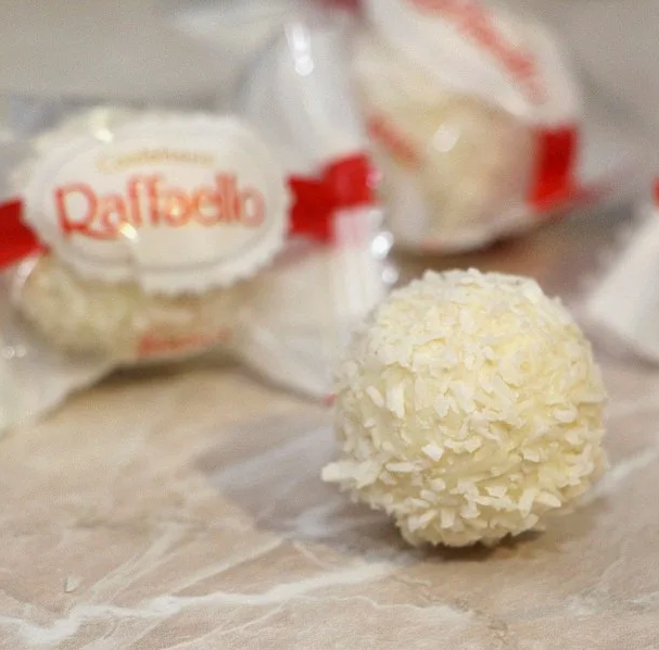 СУПЕР АКЦИЯ!!! Конфеты Рафаэлло 100% оригинал БЕЗ ОБЁРТКИ! СУПЕР АКЦИЯ!!! Конфеты Рафаэлло 100% оригинал БЕЗ ОБЁРТКИ!