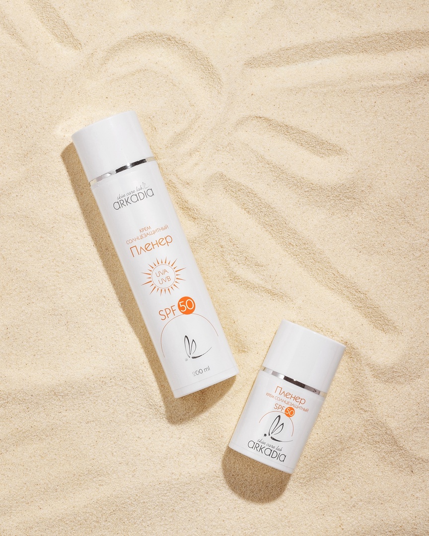 ARKADIA Солнцезащитный крем SPF50 - не требует обновления каждые два часа, не смывается после первого купания. Быстро впитывается, не оставляет липкости и белого налета. ARKADIA Солнцезащитный крем SPF50 - не требует обновления каждые два часа, не смывается после первого купания. Быстро впитывается, не оставляет липкости и белого налета.