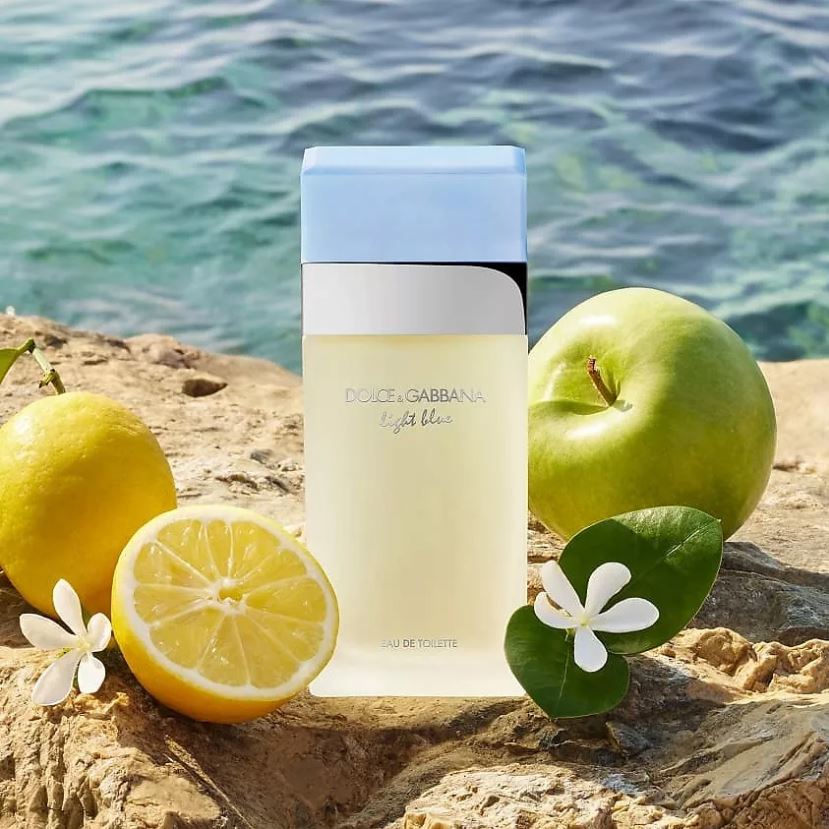 Любимый запах без переплат за упаковку! = Dolce & Gabbana Light Blue Pour Femme/ Светло-синий 10 мл - 500Р = Великолепие аромата покоряет с самых первых мгновений! Он способен превратить любой день в настоящий праздник! Любимый запах без переплат за упаковку! = Dolce & Gabbana Light Blue Pour Femme/ Светло-синий 10 мл - 500Р = Великолепие аромата покоряет с самых первых мгновений! Он способен превратить любой день в настоящий праздник!