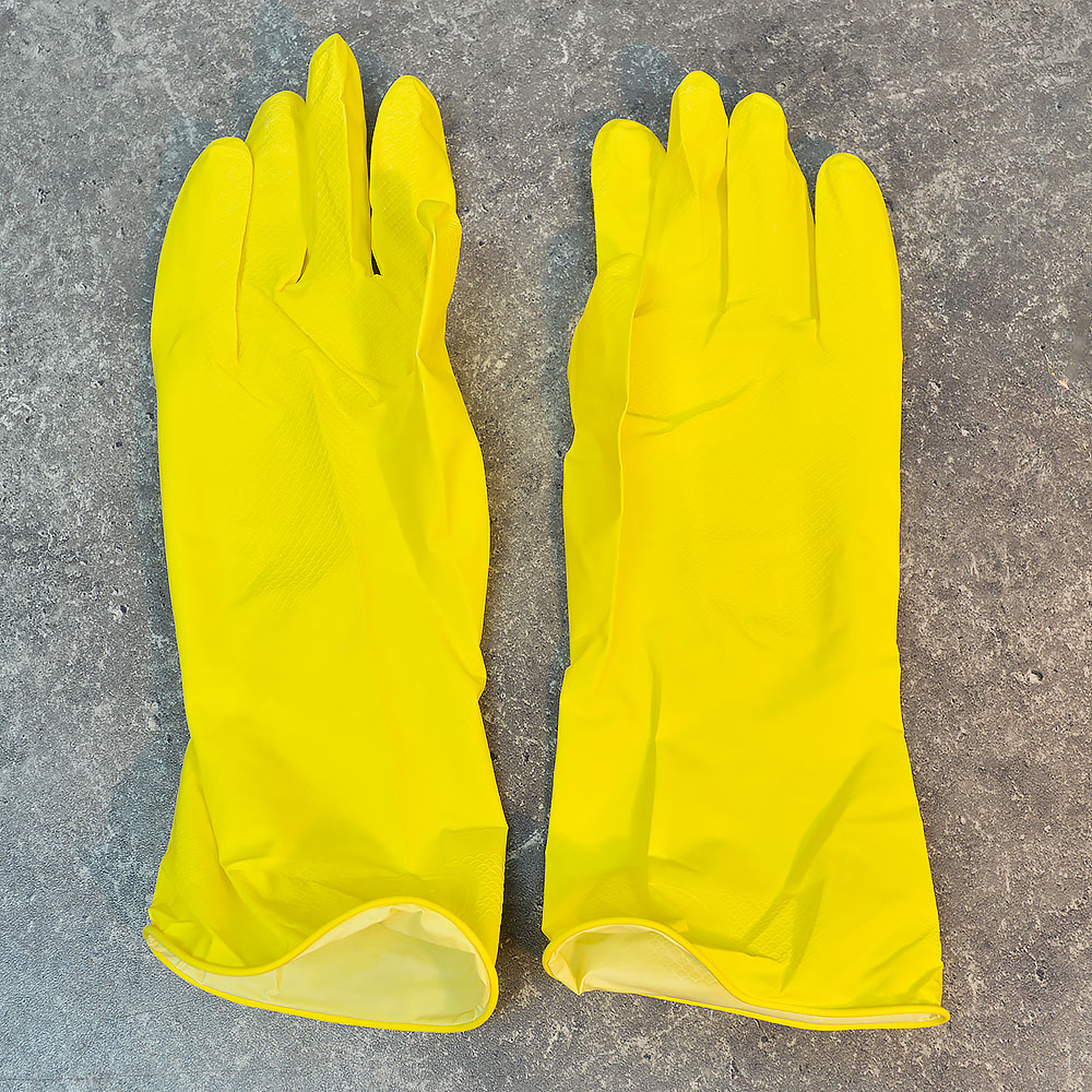 ХИТ!) Перчатки хозяйственные латексные M, Gloves 29 руб. С хлопковым напылением. Повышенной эластичности. Рифленая поверхность ХИТ!) Перчатки хозяйственные латексные M, Gloves 29 руб. С хлопковым напылением. Повышенной эластичности. Рифленая поверхность