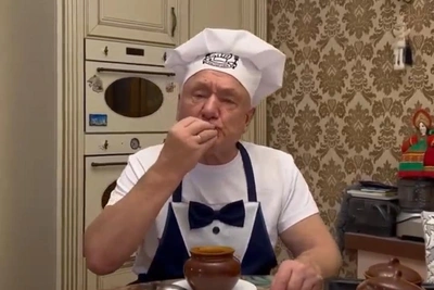 Шеф Петрович раскрыл рецепт рагу из овощей и грибов