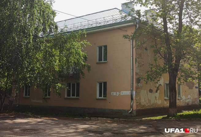 Вид с другой стороны улицы | Источник: Артем Булычев