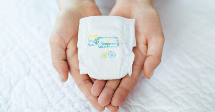 Как помочь малышам, родившимся раньше срока? Кампания Pampers «Большая забота — самым маленьким»