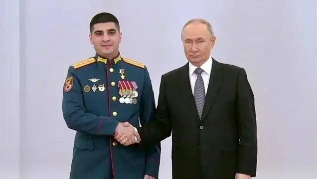 Сергей Терзиян — кадровый офицер | Источник: agproshunin/t.me