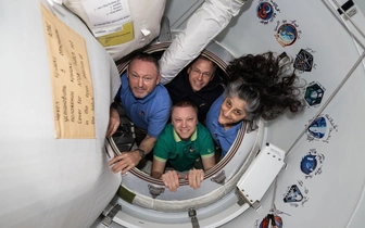 Курс — Земля: корабль Crew Dragon с «застрявшими» на орбите более чем на 9 месяцев астронавтами NASA отстыковался от МКС