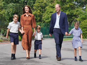 Особый мальчик: почему принц Луи пошел в школу позже Шарлотты и Джорджа
