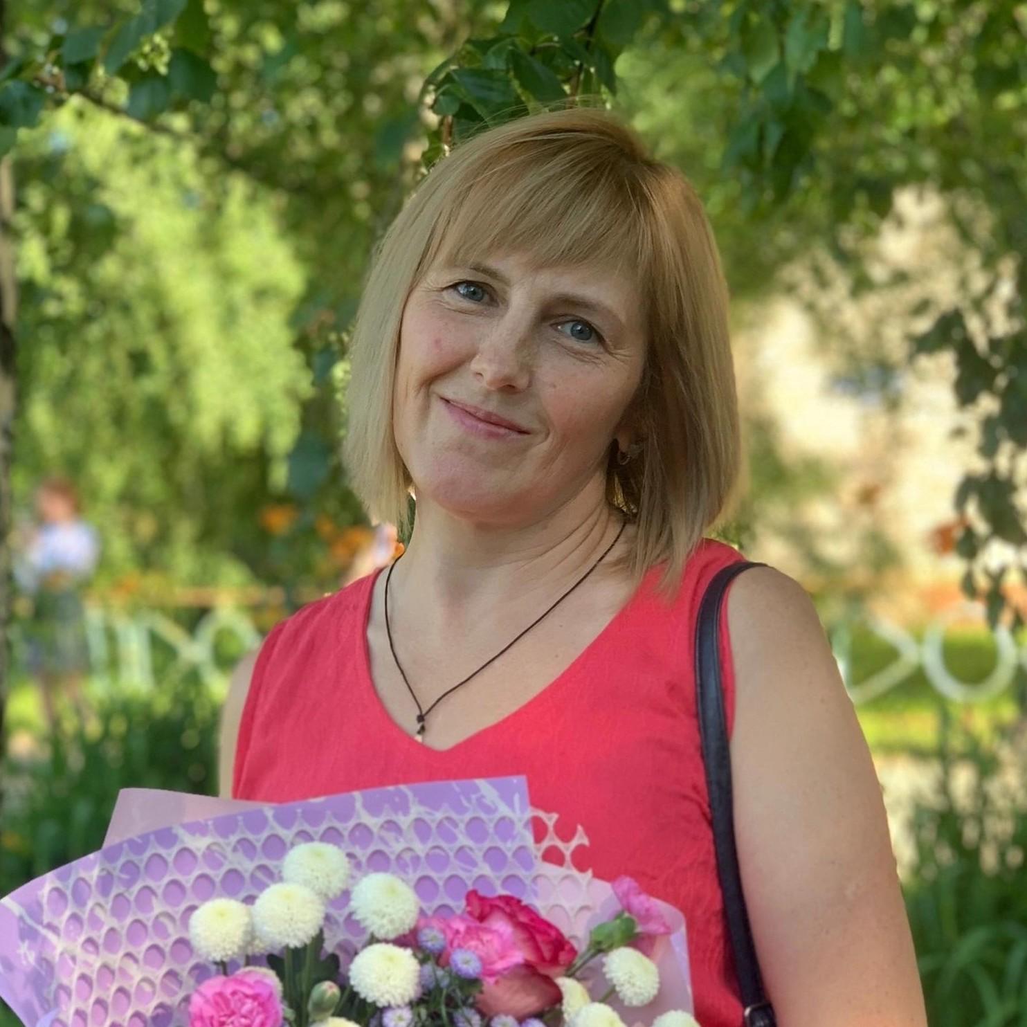 <p>Светлана</p>