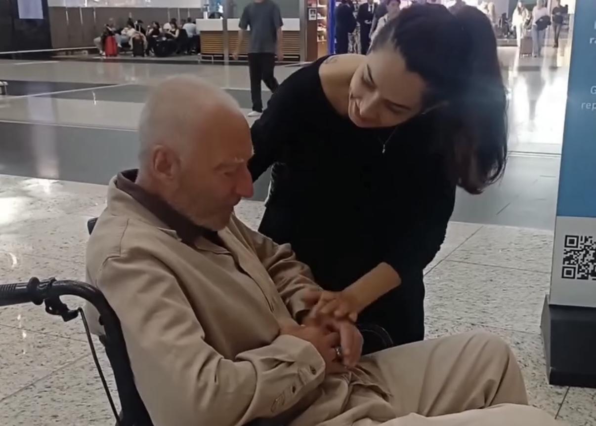 «Казалось, что он вот-вот заплачет»: бомжевавший полтора года в Турции россиянин отправился к семье в Москву