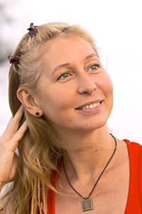 Ирина Хмелевская