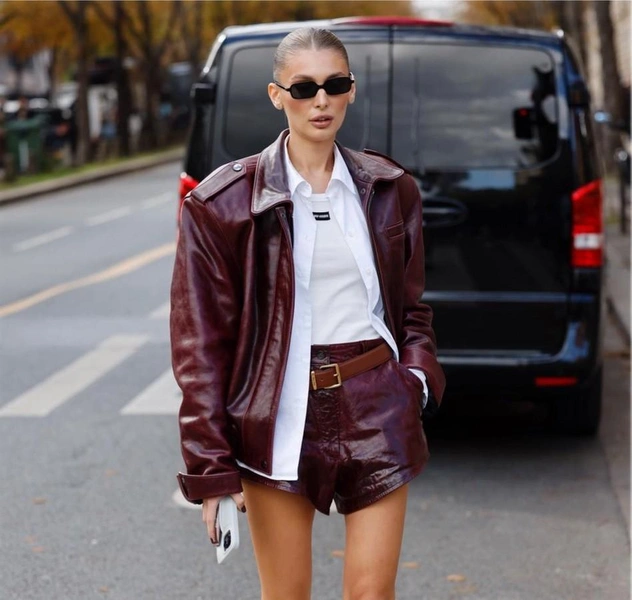 Осенью 2025 снова носим кожаные вещи