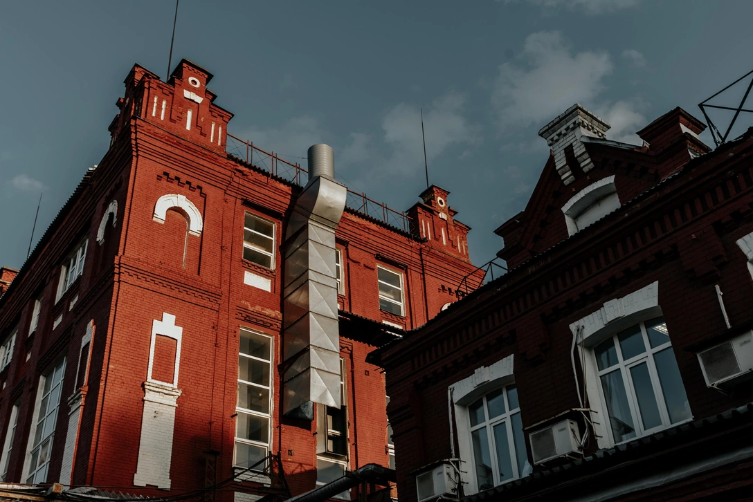 «Кристалл 1901»: гид по арт-кластеру на территории бывшего завода | Источник: creativespace.ru/kristall