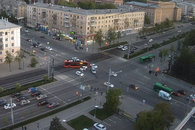 В двойной аварии с троллейбусом пострадал ребенок