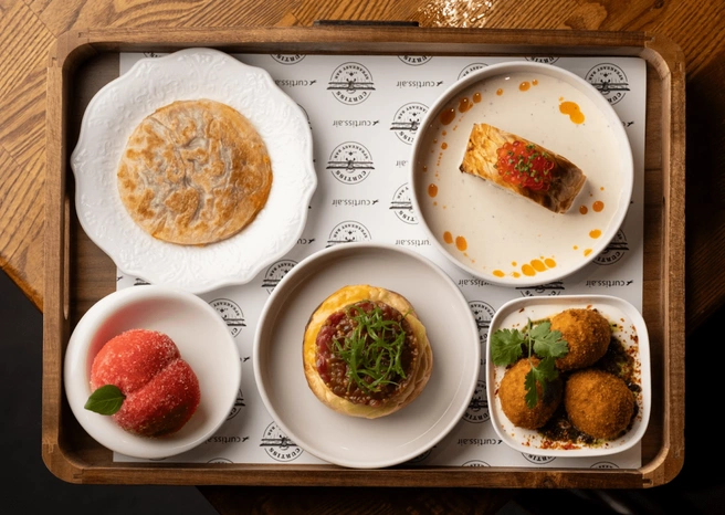 Закуски от Curtiss | Источник: foodfestival.ru