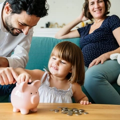Не работаете и у вас две квартиры: причины, по которым откажут в детском пособии