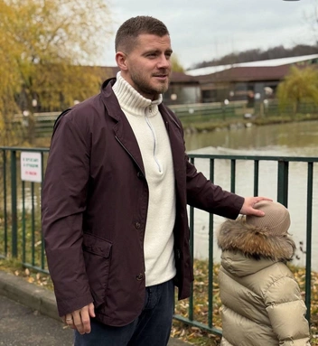 Пара воссоединилась после ссоры