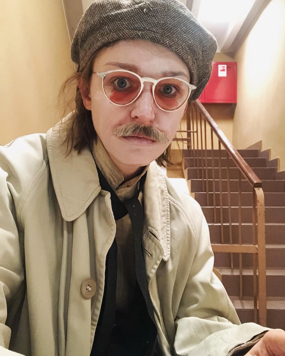 В некоторых образах актрису совсем не узнать | Источник: evgenia_kregzhde / Instagram (экстремистская организация, деятельность запрещена на территории РФ)