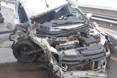 Fatal Crash on Tolyatti Bypass: Car Rams Snowplow