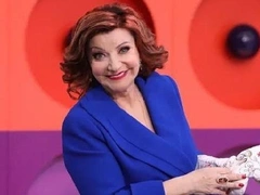 Богатая, красивая и влюбленная Степаненко отметила 72-летие