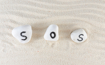 Как расшифровывается SOS?