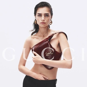 Российская модель-ньюкамер Аня Россолович снялась для Gucci
