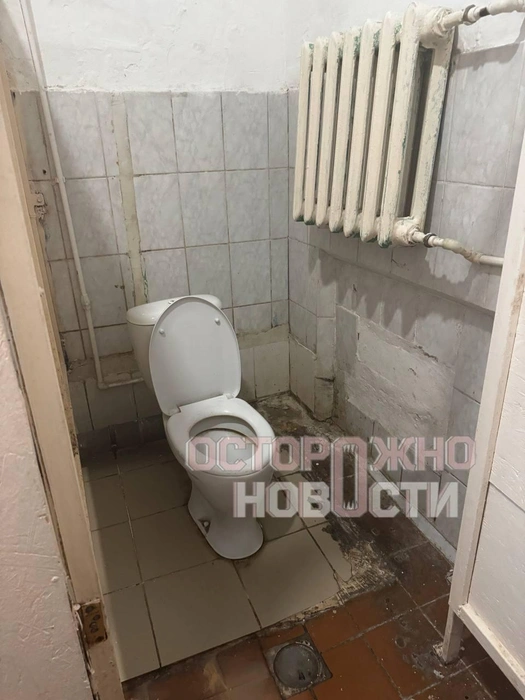 Судя по системе «Госзакупки», только за последние три года на ремонт коммуникаций в школе № 30 выделялось более 1 миллиона рублей. | Источник: t.me/ostorozhno_novosti