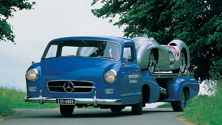 Городам казалось, будто их опять занимают немцы: история уникального гоночного грузовика Mercedes-Benz