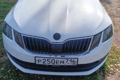 Приставы арестовали Skoda вахтовика-должника