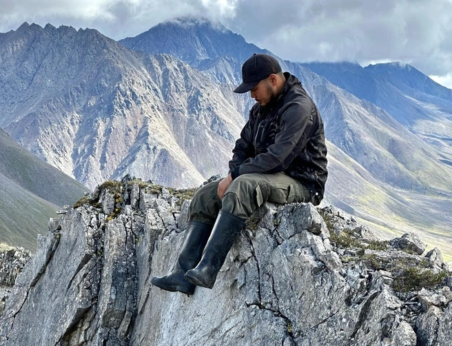 Христофор Дьячков на Черском хребте | Источник: Христофор Дьячков / Vk.com