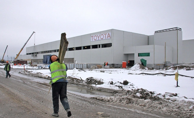 Китайский партнер или русский немец? Кто оживит бывший завод Toyota в Шушарах | Источник: ИТАР-ТАСС / Никита Крючков