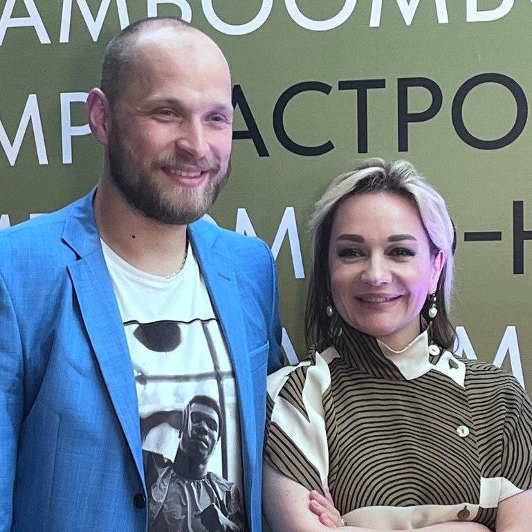 Скандал в ресторане Татьяны Булановой: муж певицы ответил на обвинения в долгах и смерти работника