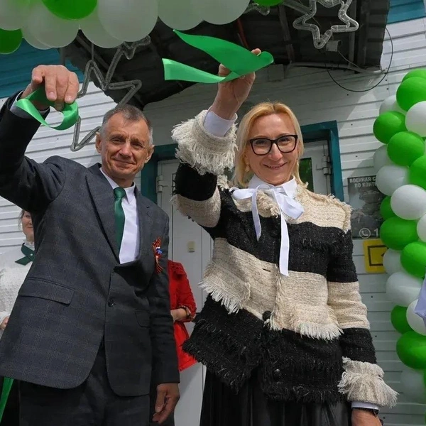 Купили бы такой пиджачок? | Источник: «Ирина Варнавская» / Vk.com