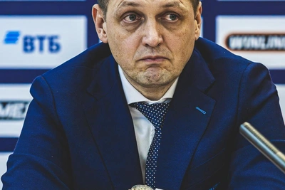 Zenit Suspends Head Coach
