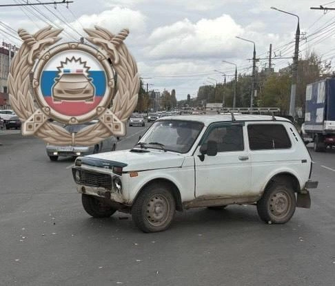 «Ниве» тоже досталось. | Источник: ГИБДД по Саратовской области