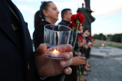Акция «Свеча памяти» в Пензе: полицейские и общественники