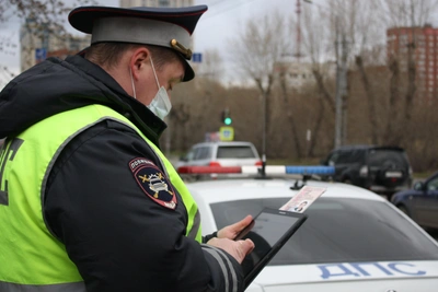 Жалобы на очереди для сдачи экзаменов в ГИБДД в Барнауле