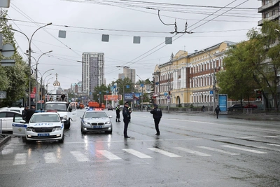 В Новосибирске перекрыли дороги из-за Крестного хода