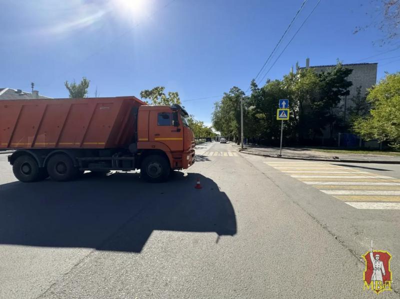 В Волгограде два человека пострадали в аварии с каретой скорой помощи