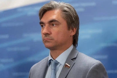 «Слуцкий говорил, что это последнее предупреждение»: в ЛДПР избавились от Свинцова