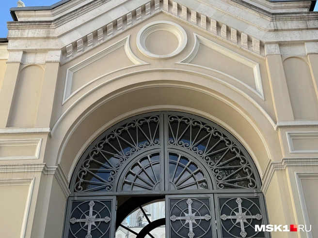 Обязательно погуляйте по территории монастыря | Источник: Анастасия Харитонова / MSK1.RU